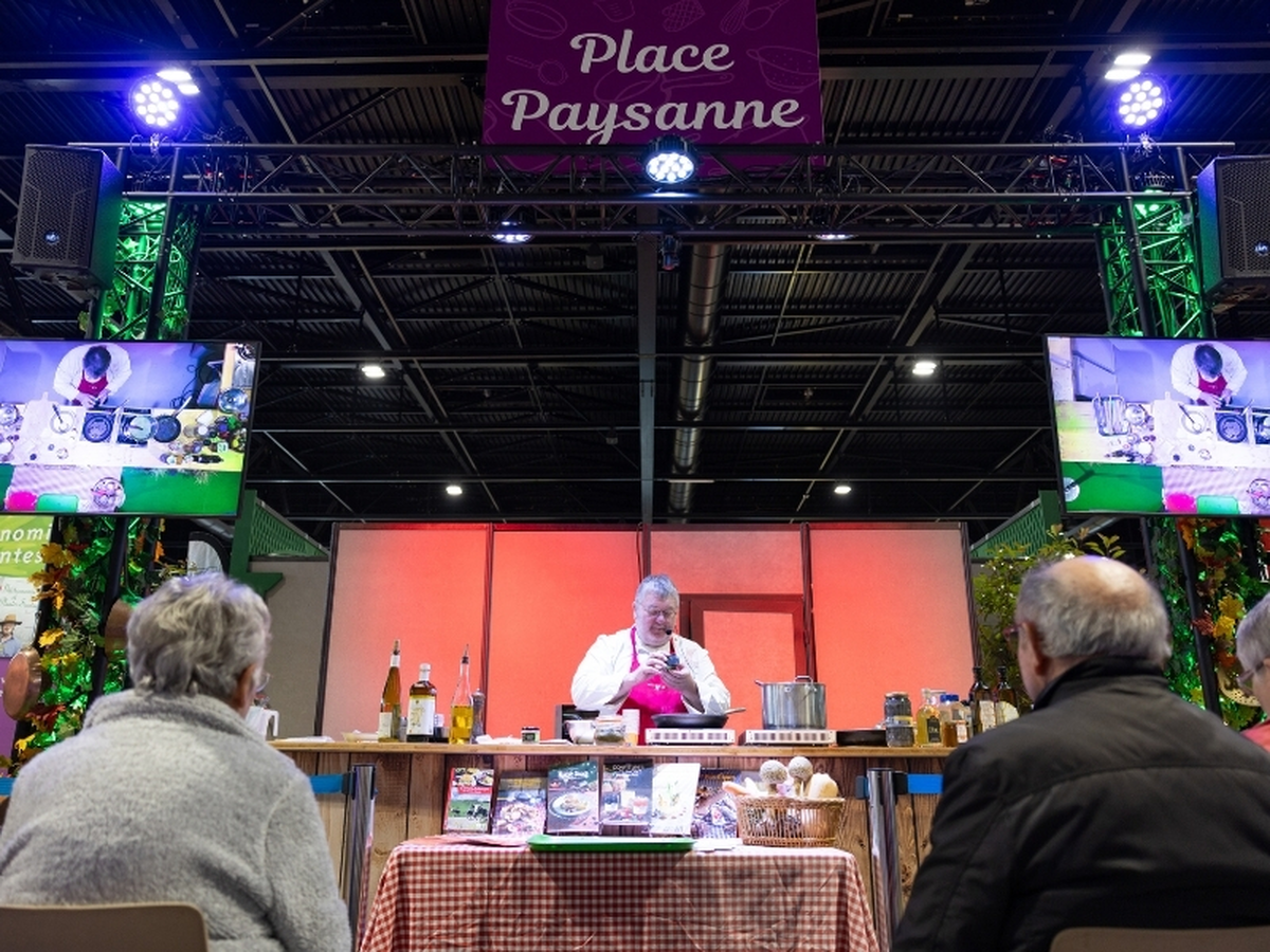 La Place Paysanne aux Journées d'Octobre : animations gourmandes et terroir alsacien au Parc Expo de Mulhouse
