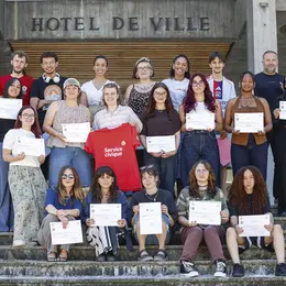 Le service civique à Grenoble : une expérience citoyenne et collective
