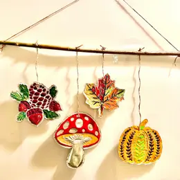 Atelier de métal repoussé en famille à la Maison de l'Environnement de Nice