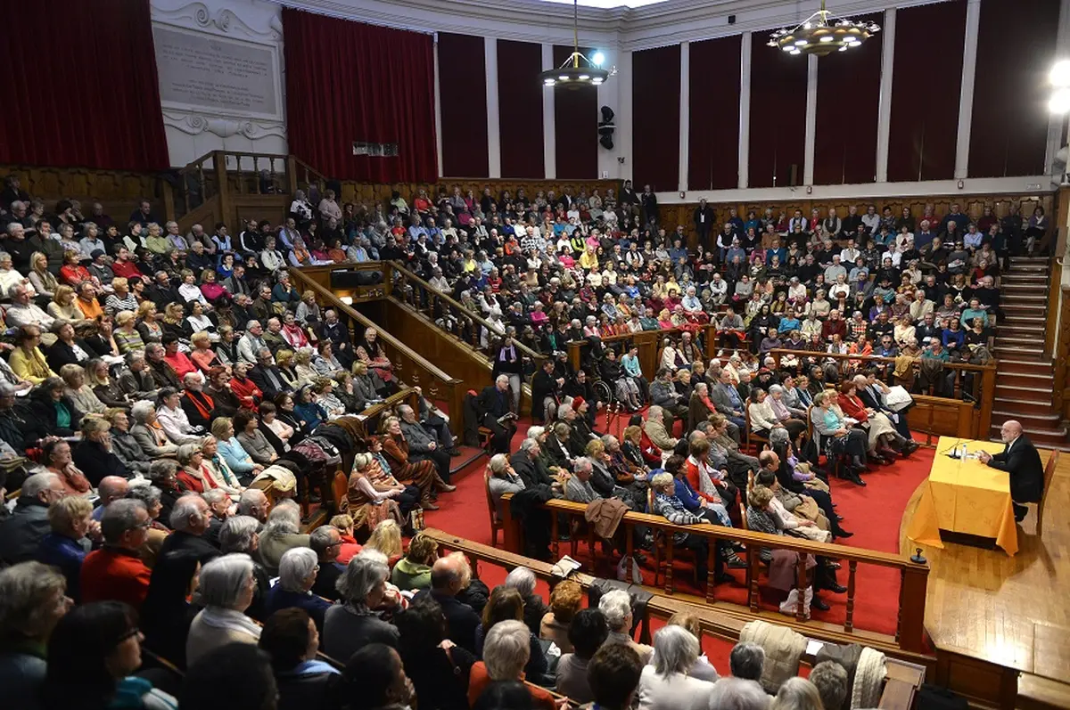 Conférence au Centre Universitaire Méditerranéen de Nice : Jean-Louis Gouraud, le monde sans œillères