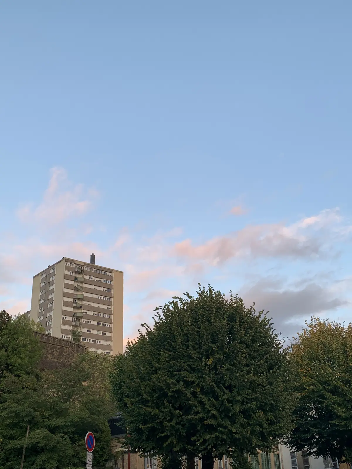 Exposition sur l'histoire du quartier Résidence Ardenne à Sedan