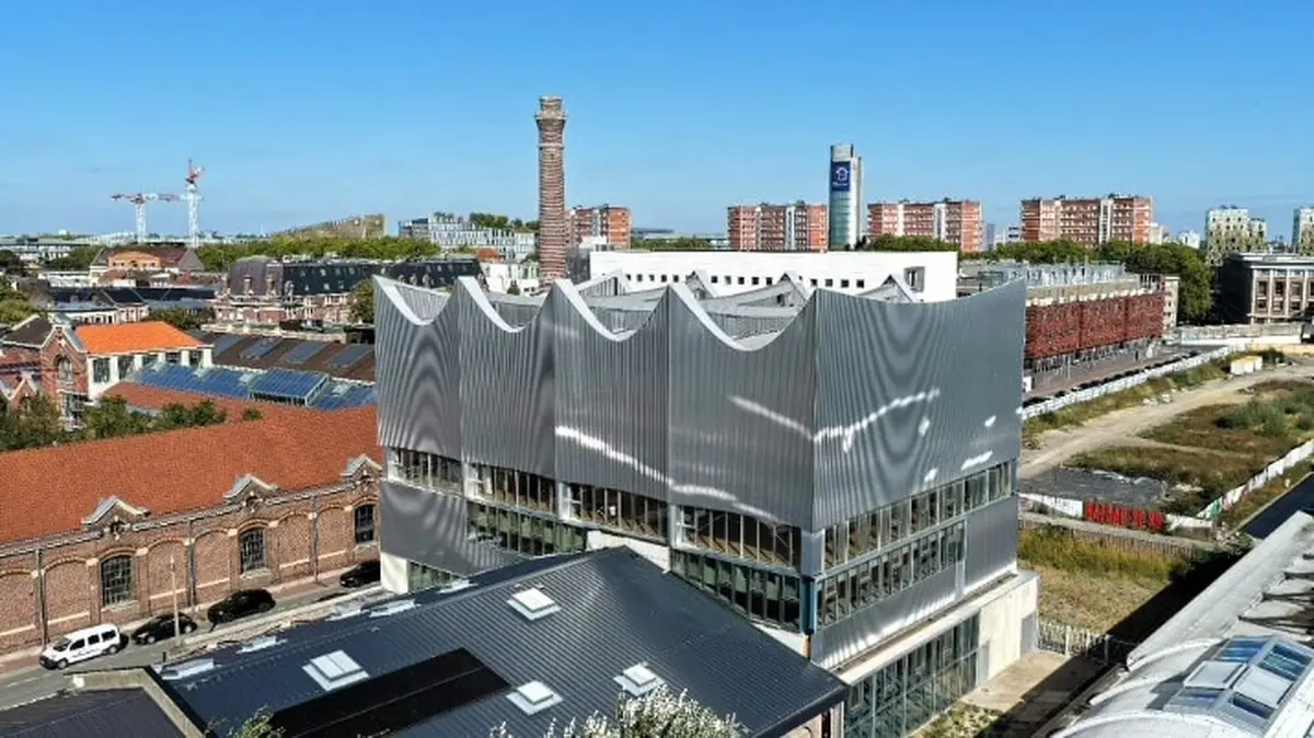 Le Triplex, nouveau complexe sportif municipal au cœur de Saint-Sauveur à Lille