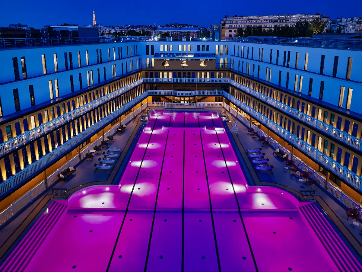 Bien-être solidaire à Paris : Molitor s'engage pour Octobre Rose avec RoseUp