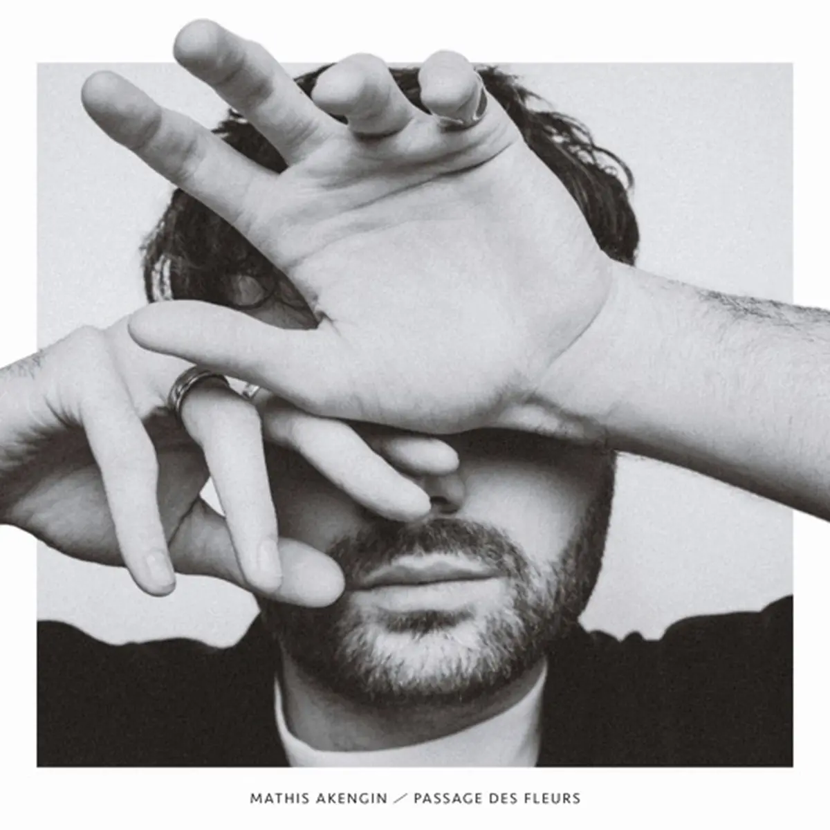 Mathis Akengin : le nouveau single Vingt Dieux de l'artiste indie pop