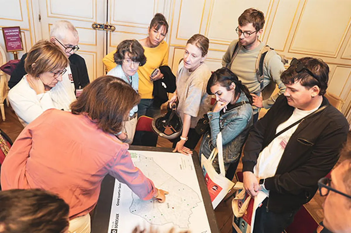 Commissions citoyennes à Bordeaux : la démocratie de proximité en marche dans les quartiers