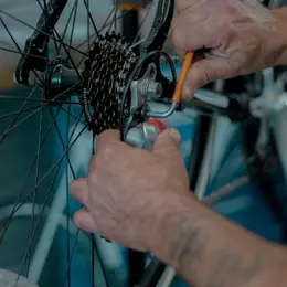 Atelier d'autoréparation vélo à la Maison de l'Environnement de Nice
