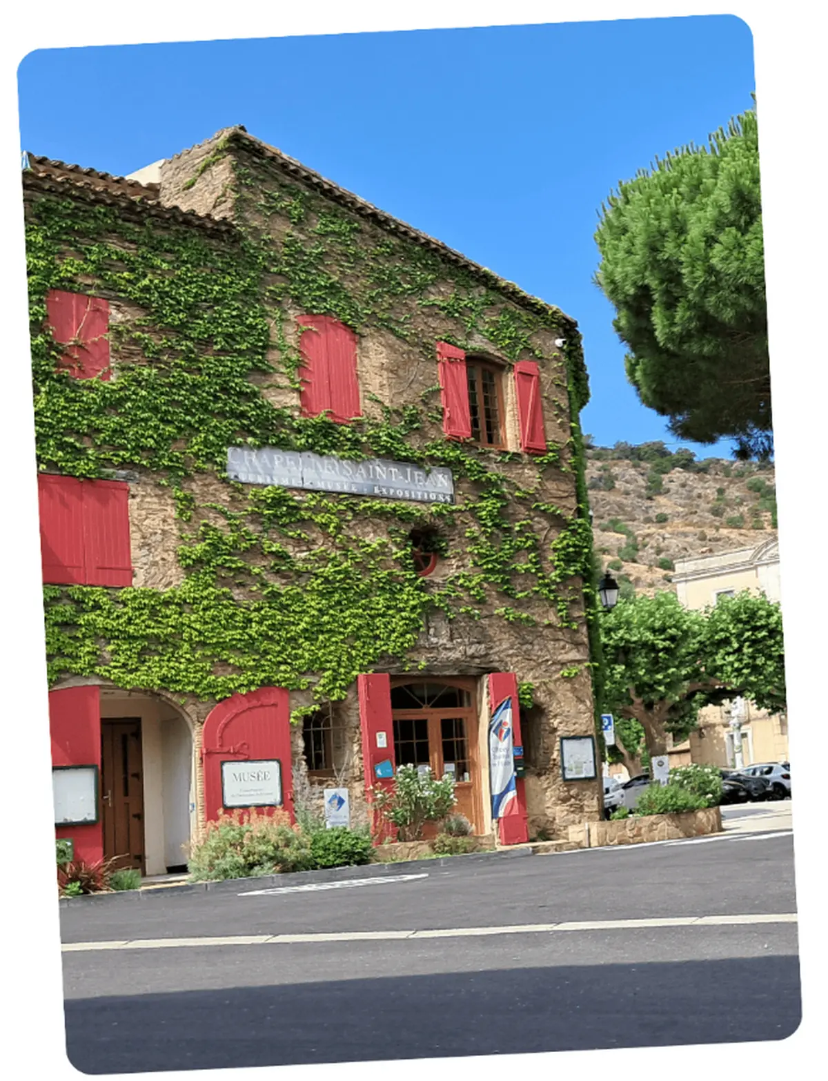 L'Office de Tourisme de La Garde-Freinet déménage dans un nouvel espace