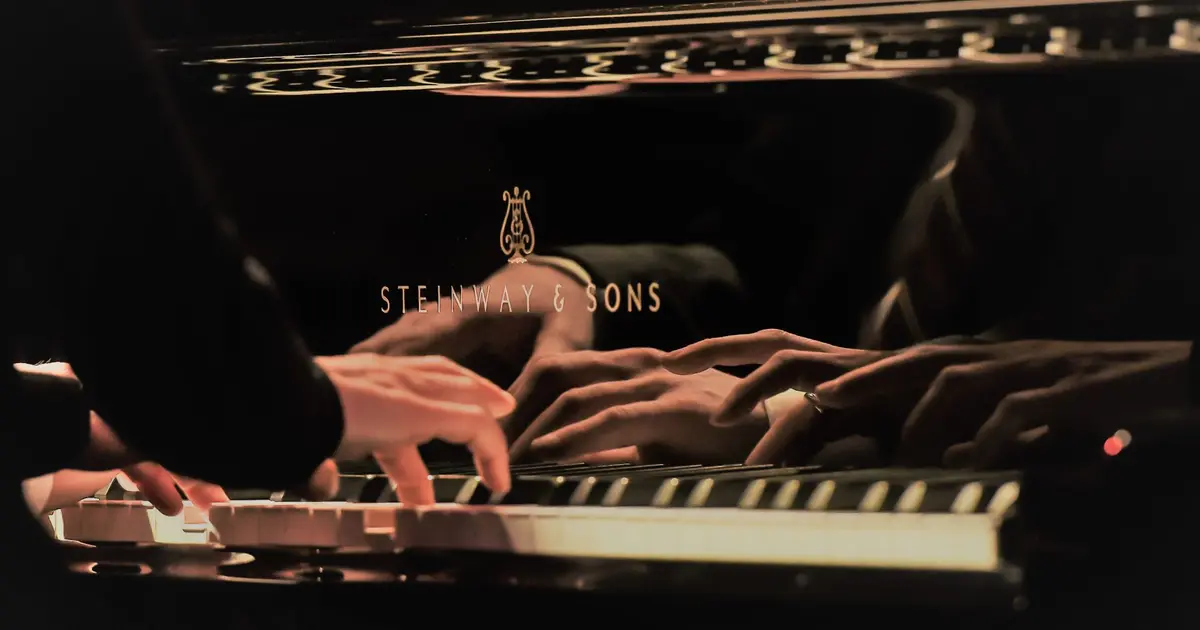 4 mains pour un piano I StéphanieHumeau & Fabrice Coccitto