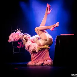 Le 31 décembre, le célèbre Cabaret Burlesque de Valentina del Pearls