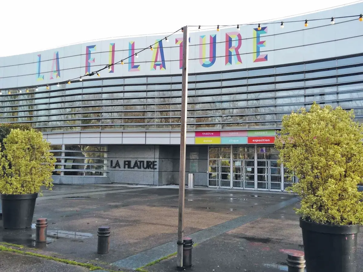 L'entre de ce nouveau restaurant