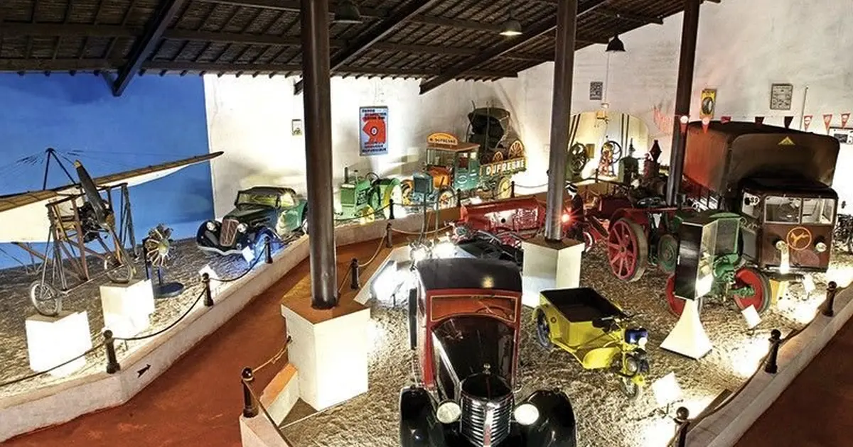 Cité Rétro-Mécanique - Parc & Collection Maurice Dufresne