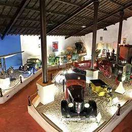 Cité Rétro-Mécanique - Parc & Collection Maurice Dufresne