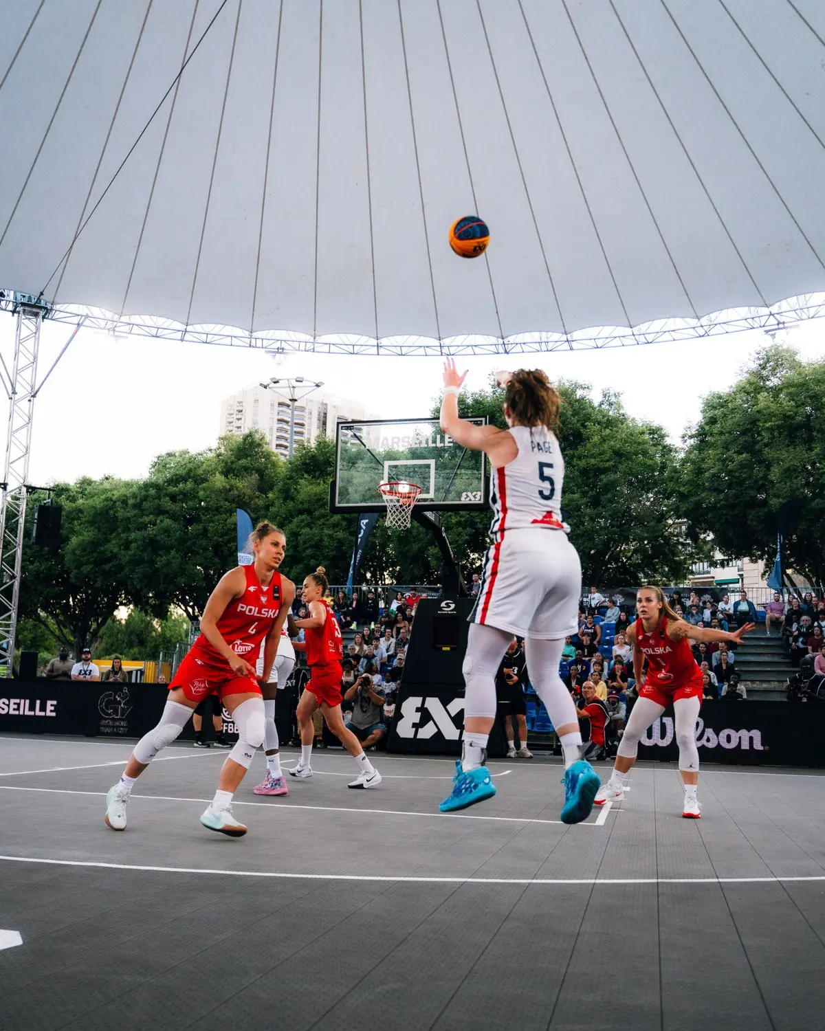 Le 3XFestival, c&rsquo;est un moment privil&eacute;gi&eacute;, d&eacute;di&eacute; au basket 3&times;3, o&ugrave; les fans peuvent profiter de terrains en libre acc&egrave;s, d&rsquo;animations, d&rsquo;un village d&eacute;di&eacute; &agrave; la discipline et de matchs ! 