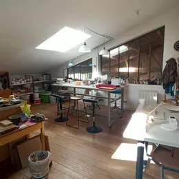 Cours de céramique ( poterie )