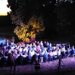 Théâtre dans les fermes aux Cabrioles de Balajou à Figeac (46) le 25 août 