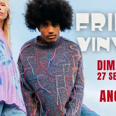 Grande vente de fripes et vinyles - Ancenis - Salle du Gotha