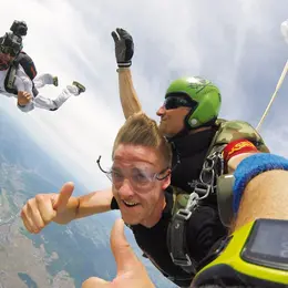 50 secondes de chute libre... avec Alsace Parachutisme à Colmar