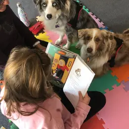 Lire avec le chien
