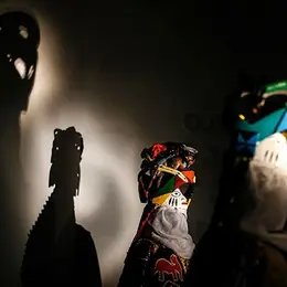 Visite nocturne à la lampe torche