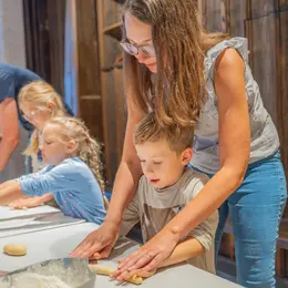 Atelier main à la pâte : spécial Noël