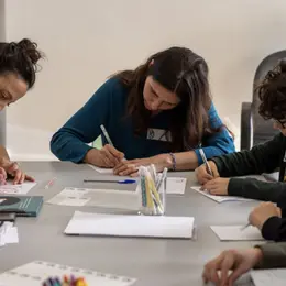 Philo en famille – S’habiller : une nécessité, un art ou un jeu ? 