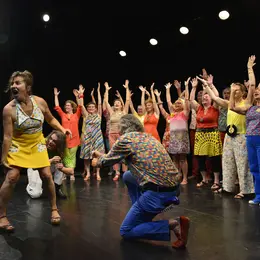 Toujours Les Mêmes en tournée