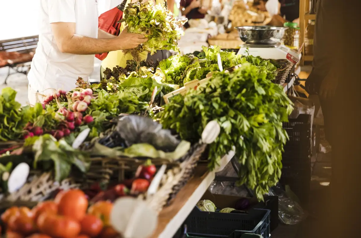 Marché parisien populaire