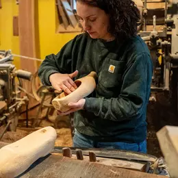 Immersion dans un savoir-faire ancestral à la Saboterie Haeberlé