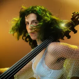 Louise Knobil
