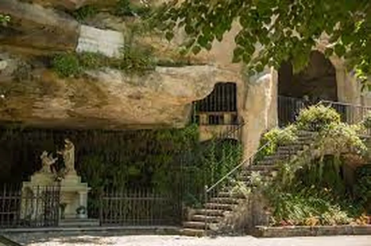 800 ans de l'arrivée de Saint Antoine à Brive (Grottes de Saint Antoine)