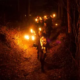 Marche aux flambeaux pour le Réveillon du Nouvel An à Ferrette