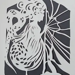 Atelier : PORTRAIT de PAPIER découpé