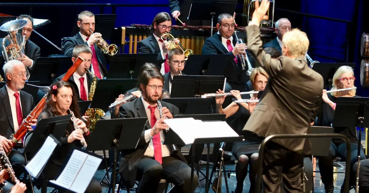 Un concert de l'orchestre harmonique à La Coupole