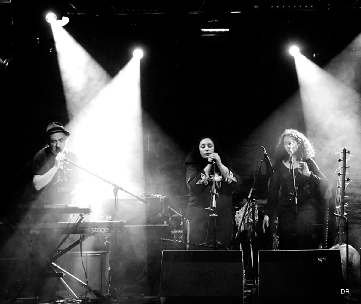 TRIO LO&rsquo;JO + D&rsquo;jam Tribu & Laye Kouyat&eacute;  &ndash; Lancement de saison 