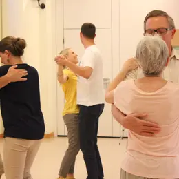 Cours de danses de salon adulte tous niveaux