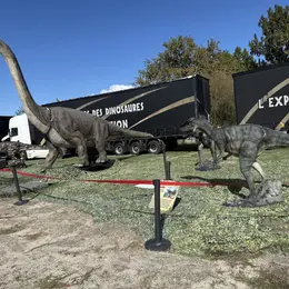 Super-héros et dinosaures expo