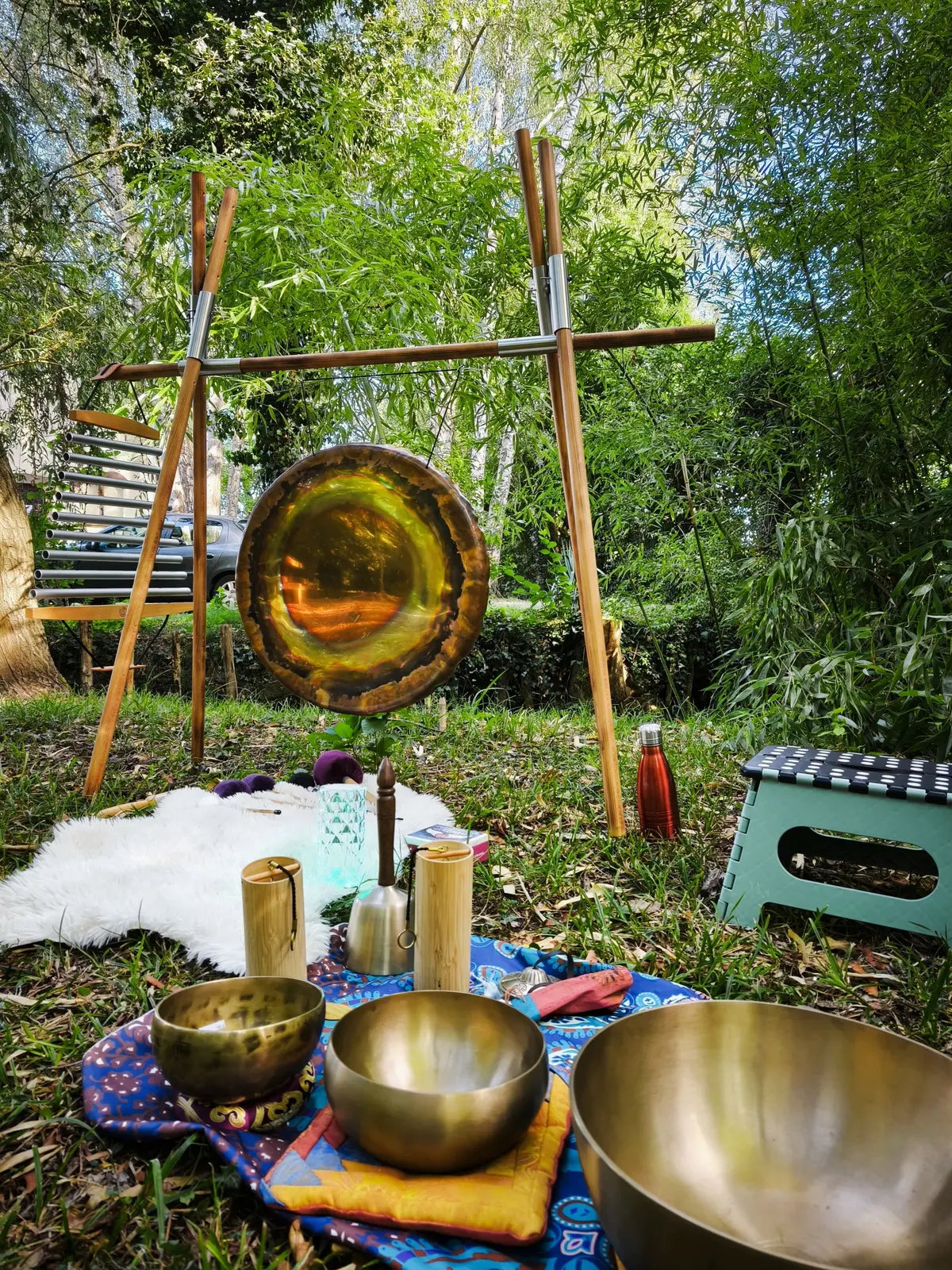 Voyage sonore bols tibétains & bain de gong sacré  en lisière de forêt à Sand