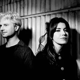 Blood Red Shoes + Disarme + Teethpark (DJ-set)