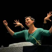 A 4 Mains – Cie Minuscule