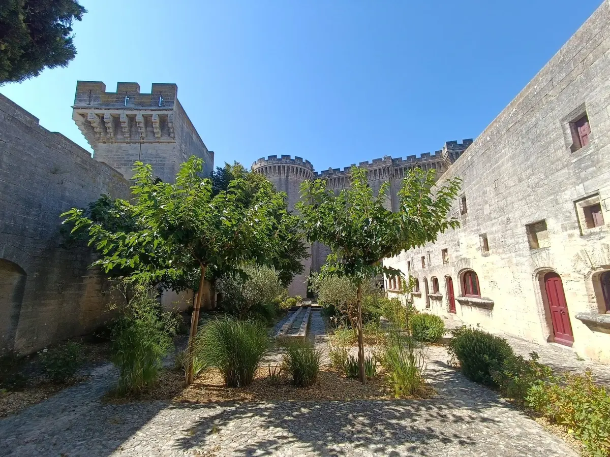 À l'assaut du château ! Visite contée Drôles de bêtes