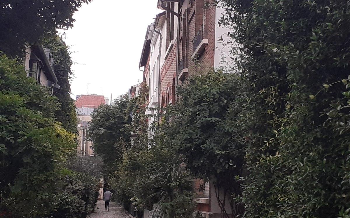 À la découverte des quartiers parisiens : Les ateliers d'artistes de Montparnasse, autour de la Ruche (15e)