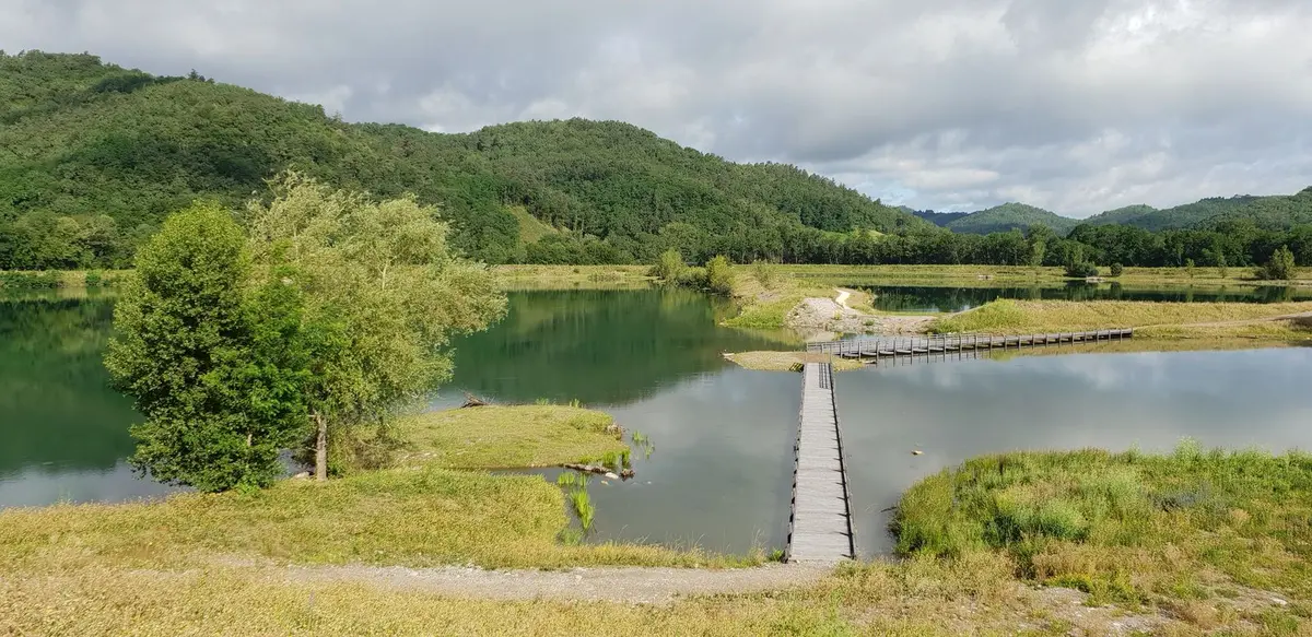 A la recherche es aigles de la vallée, à la réserve départementale de biodiversité d'Argentat