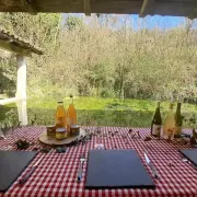 À Table, Lieux insoupçonnés