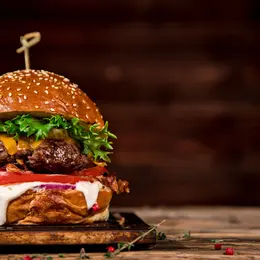 À Tours, le double champion de France du burger tourne la page et ouvre un nouveau concept près de la gare