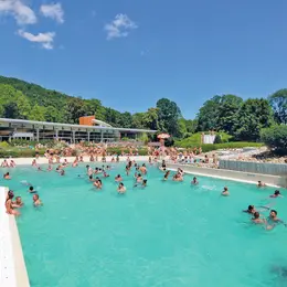 La Piscine de Munster : deux hectares de baignade au pied des Vosges