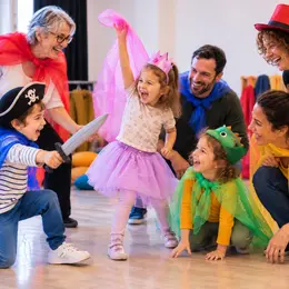 THÉÂTRE Ateliers mensuels : parents-enfants 3 à 5 ans / Adultes-Ados 