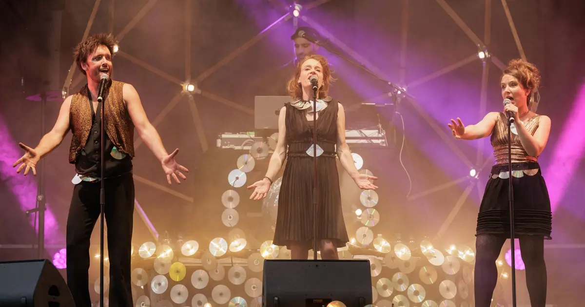Le Bal à Facettes