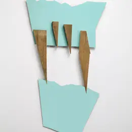 exposition - meublé sommairement