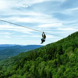 Accrobranche à Breitenbach : le Parc Alsace Aventure fête ses 25 ans avec de nouveaux parcours