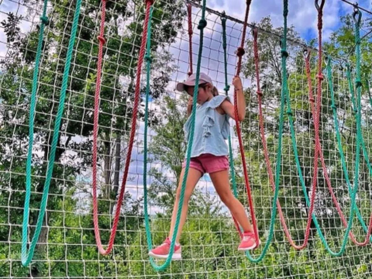 Accrospider Parcours sur filets à Romery (51)